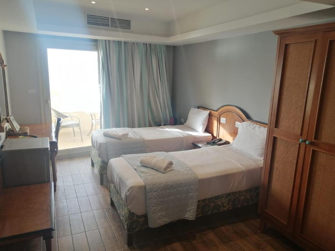 Kaoud Sporting Hotel 亚历山大港 外观 照片