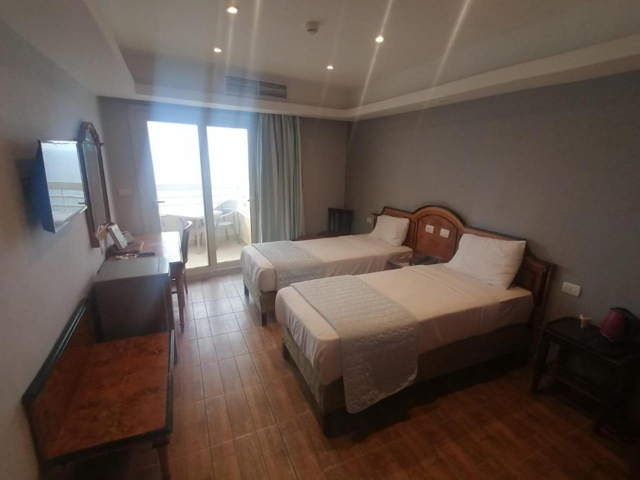Kaoud Sporting Hotel 亚历山大港 外观 照片