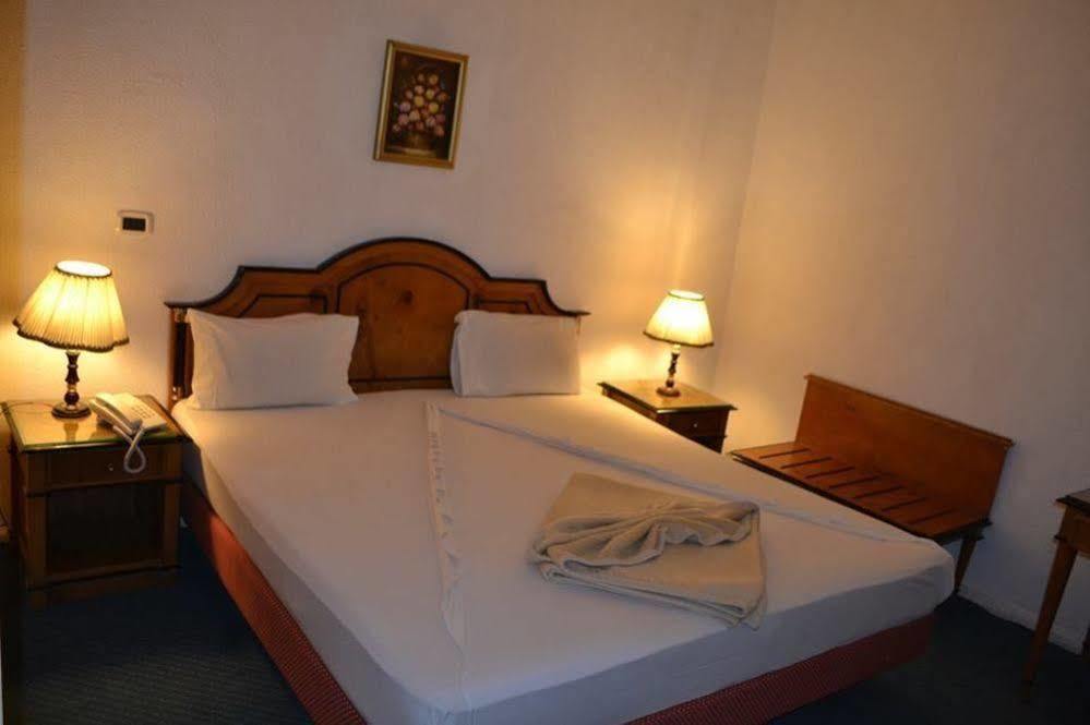 Kaoud Sporting Hotel 亚历山大港 外观 照片