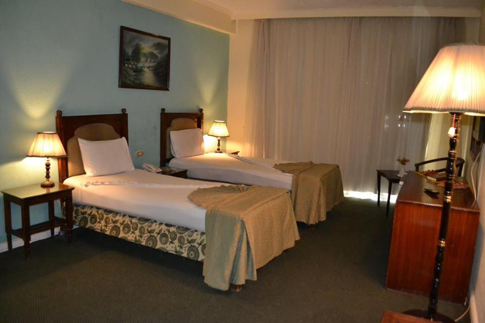 Kaoud Sporting Hotel 亚历山大港 外观 照片